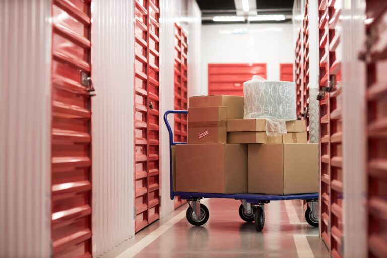 How to Choose the Right Size Self-Storage Unit